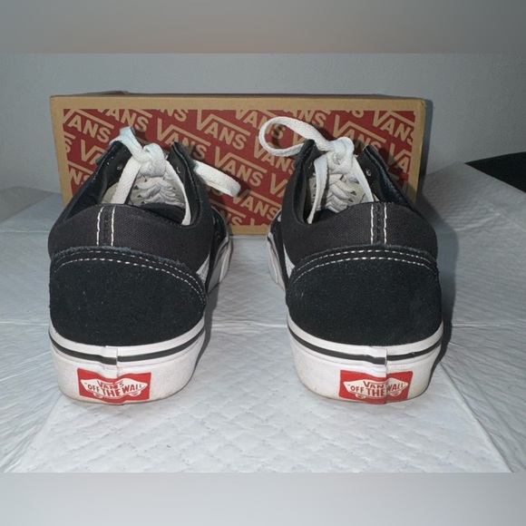 Old Skool Black & White Vans - Picture 2 of 6